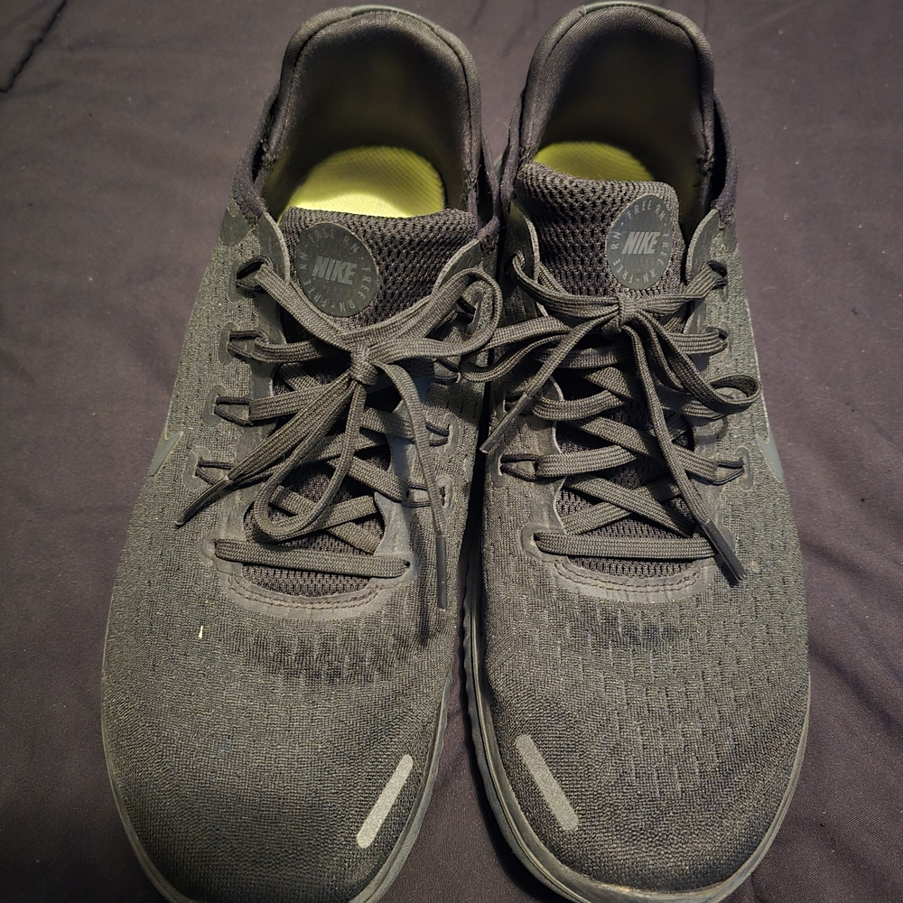 Nike Men's Triple Black Running Shoes